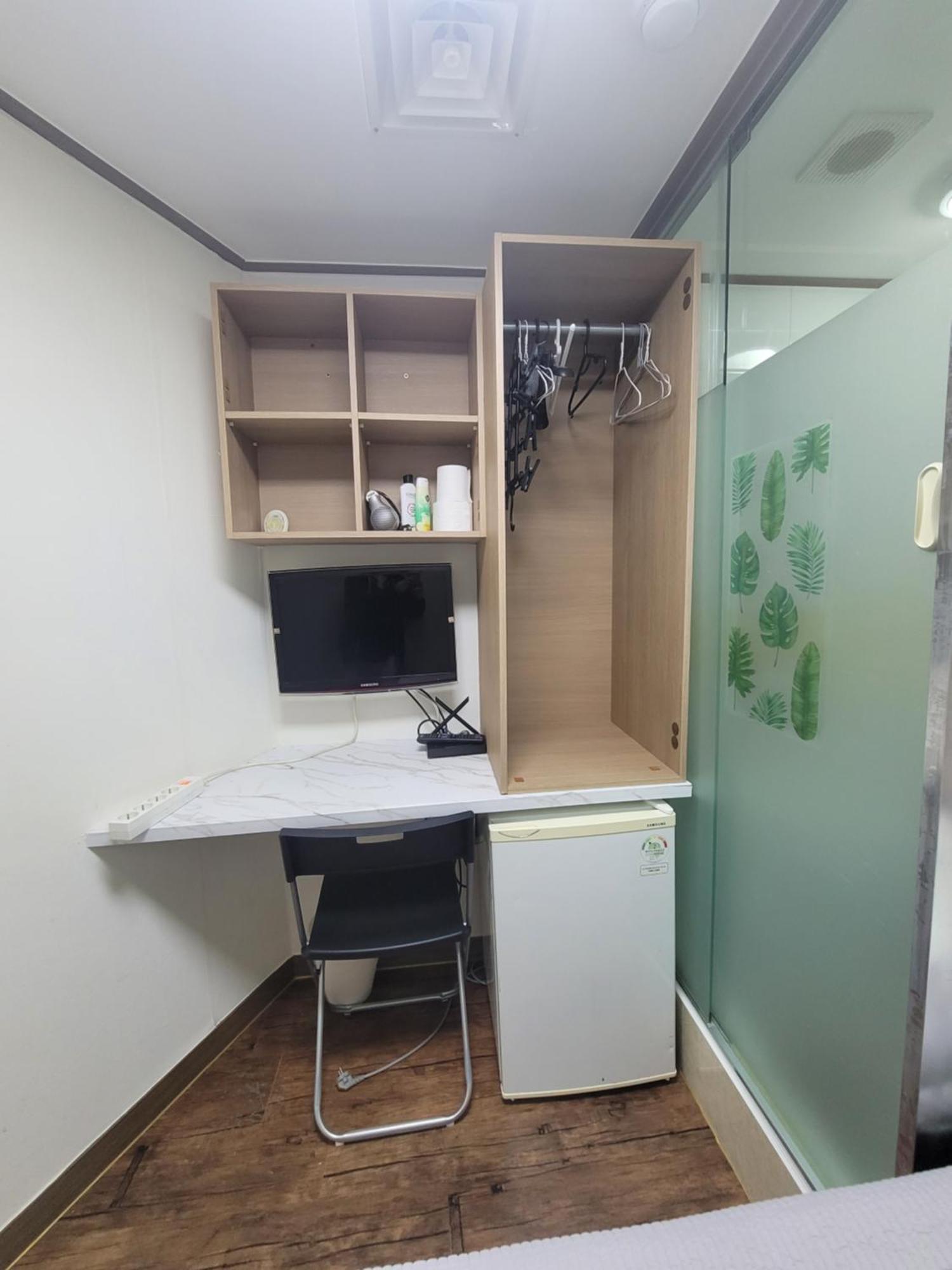 Apgujeong Home Seúl Exterior foto